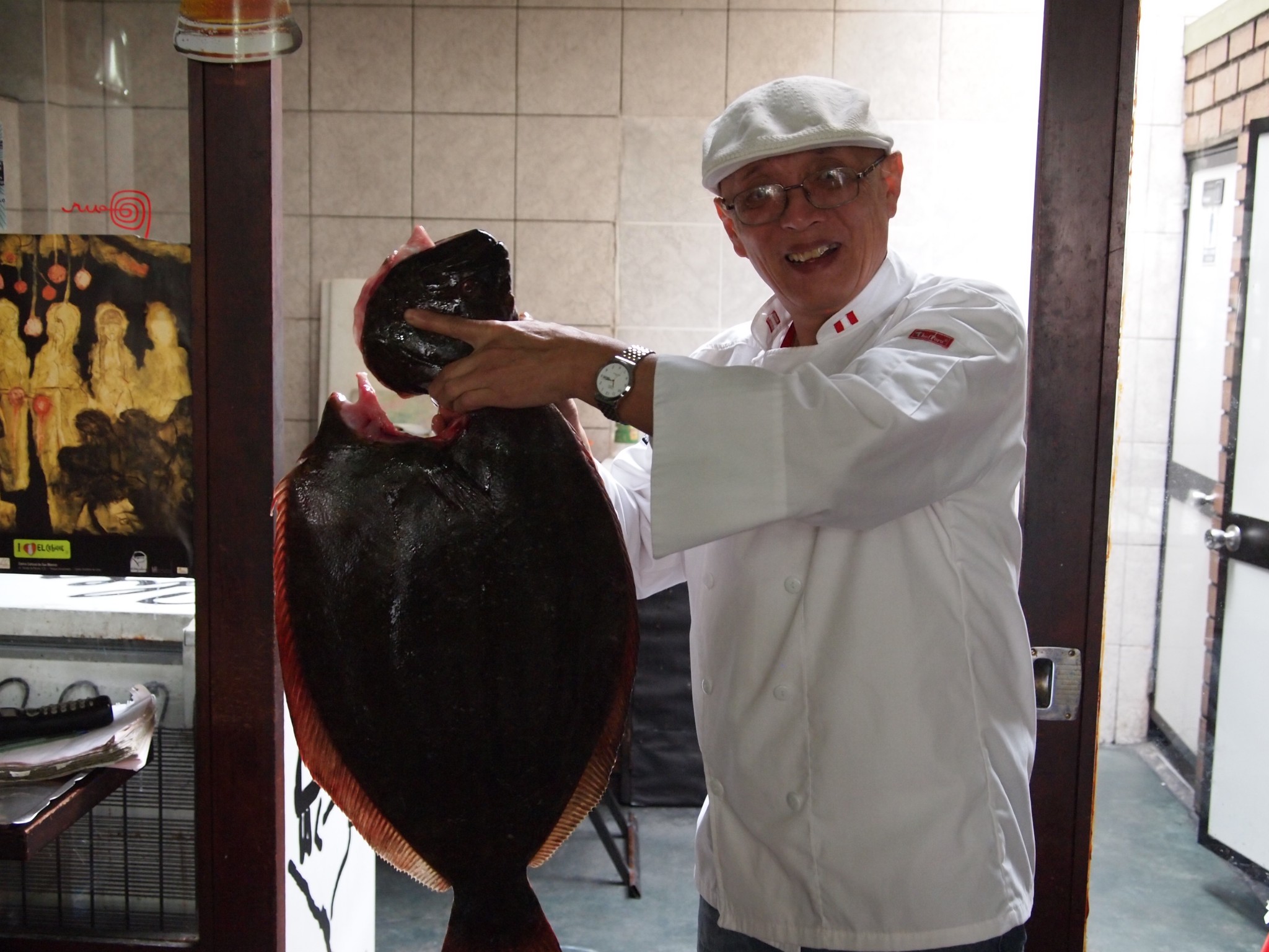 El Chef Wong periodista convertido en cocinero, famoso en todo el mundo por su cebiches.