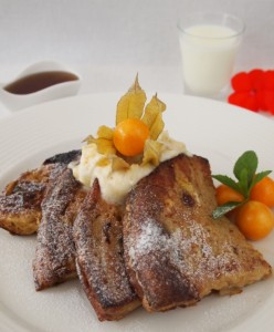 paneton french toasts